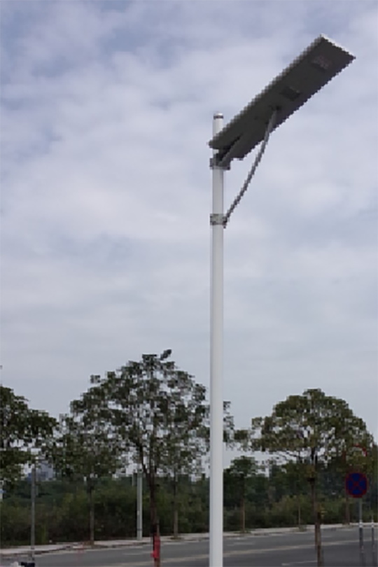 東莞6米30W太陽(yáng)能路燈工程